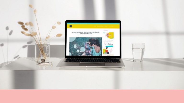 écran d'ordinateur qui montre la page d'accueil de l'article 5 titres Young Adult pour expliquer le féminisme au public adolescent